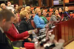 пратенички - политичарки